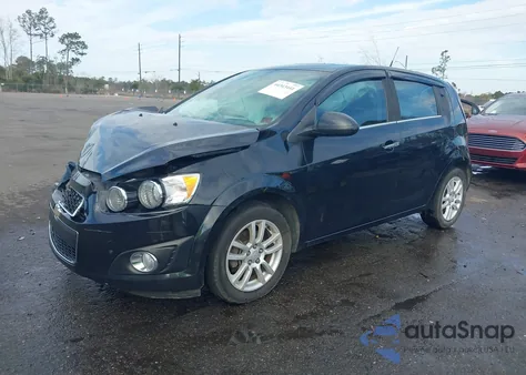 2014 Chevrolet Sonic Lt Manual z USA, uszkodzony, nr VIN 1G1JD6EH0E4159703